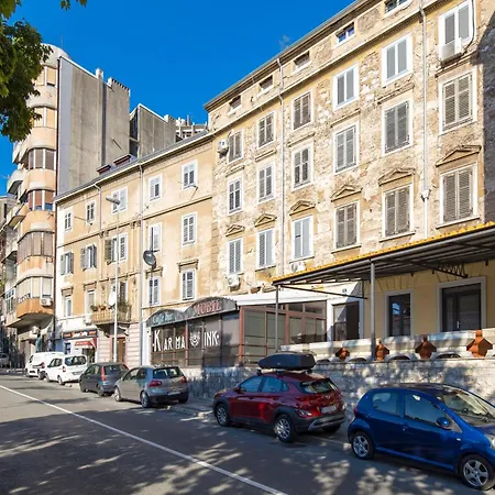 Greenri Apartment
